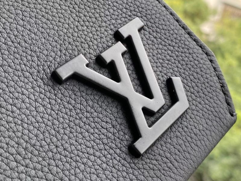 Mens Louis Vuitton Satchel Bags